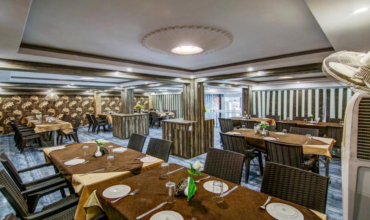 Treebo Trend Bharat Regency Hotel โบปาล ภายนอก รูปภาพ